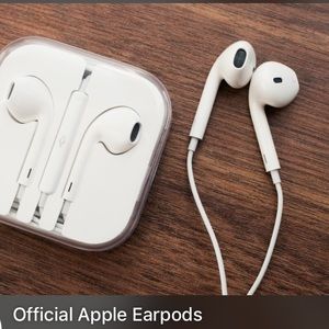 Official Apple EarPods